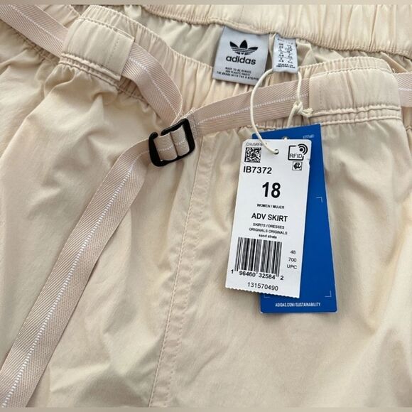 NWT Adidas Adventure Women's Skirt Sand Strata IB7372 Size 18 - Picture 6 of 6